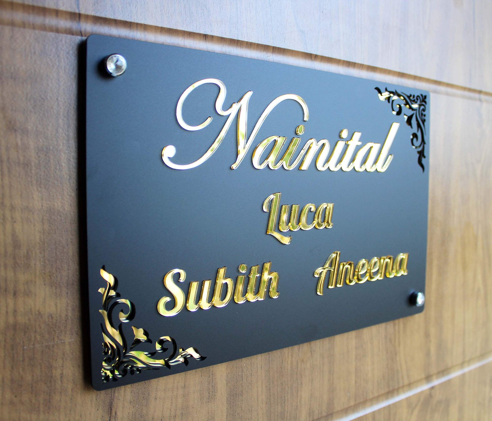 Nameplate Dubai